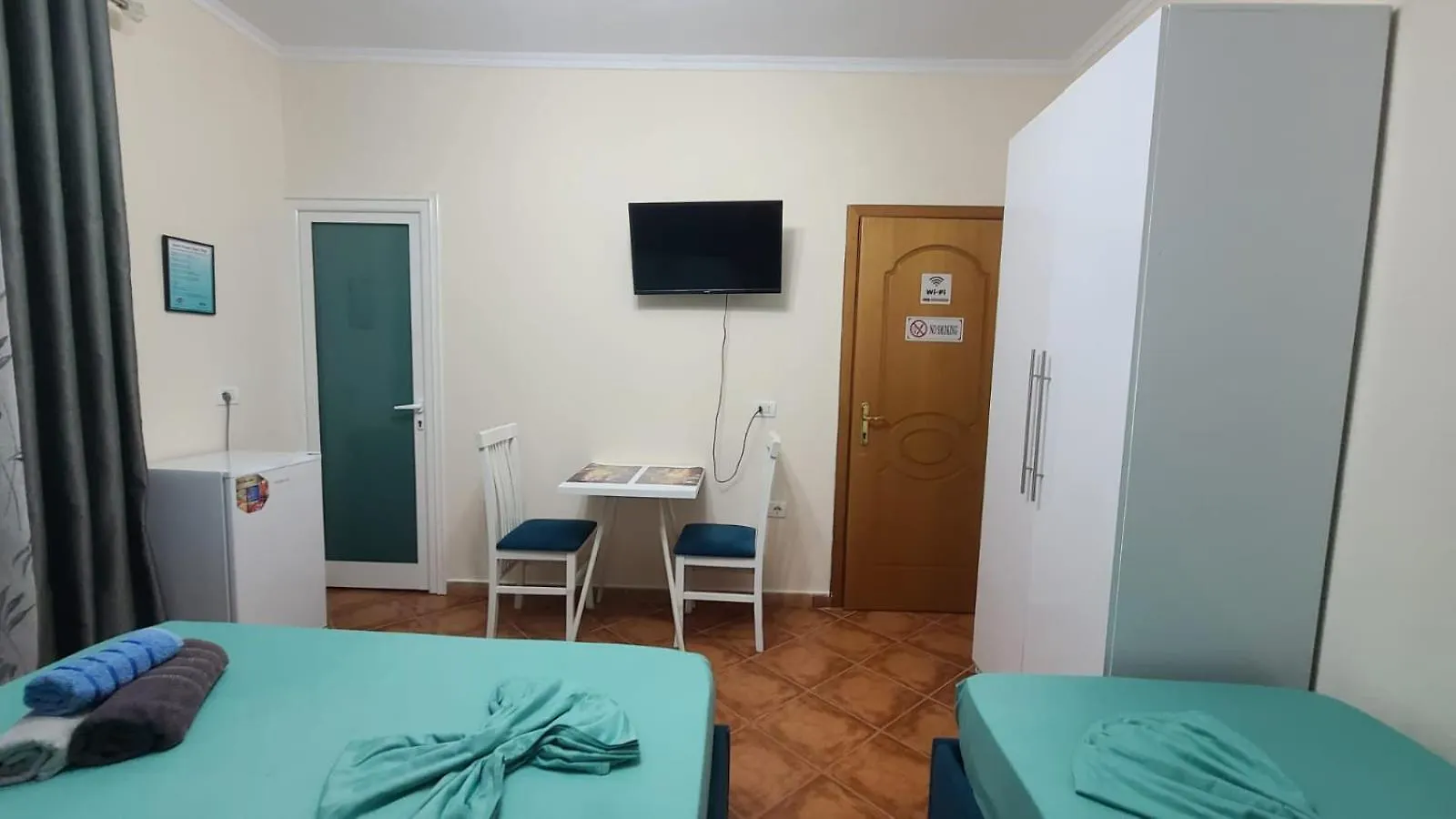 Guest House Tian & Hojz Durres 0*,